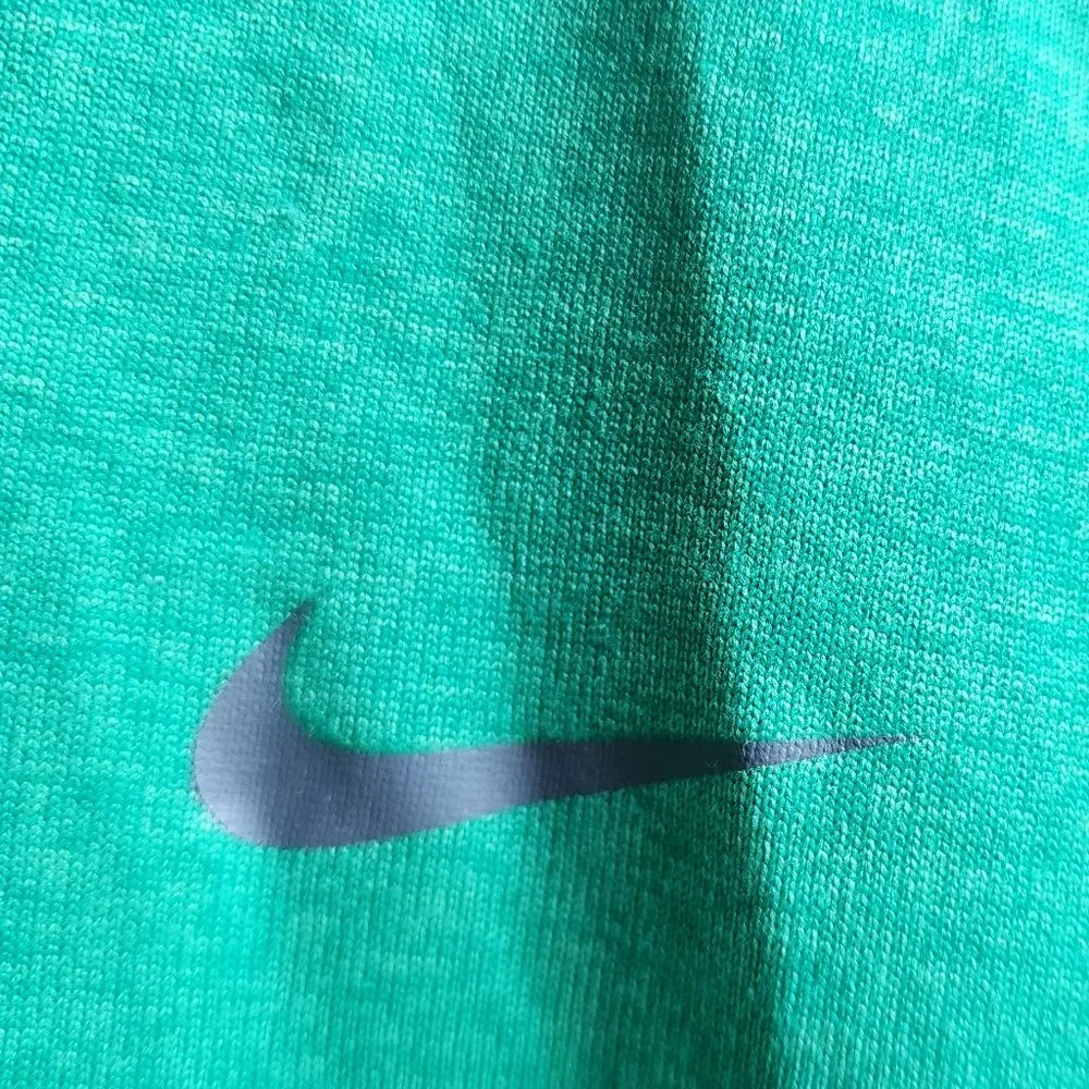 Nike Dri-Fit Green Scoop Neck Jersey Size Medium